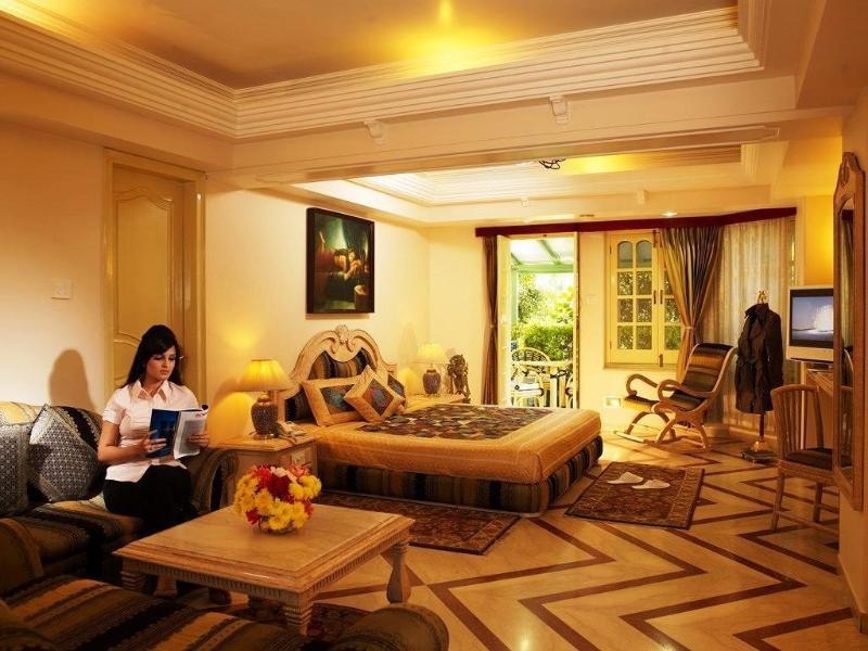 Hotel Hillock Маунт Абу Екстериор снимка