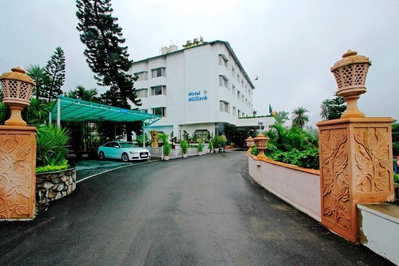 Hotel Hillock Маунт Абу Екстериор снимка