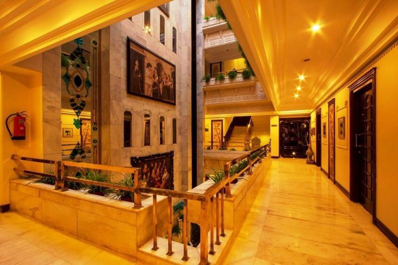 Hotel Hillock Маунт Абу Екстериор снимка
